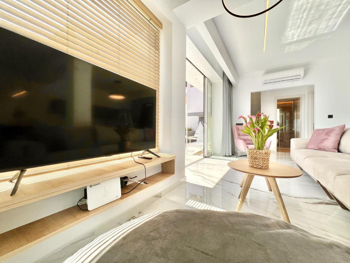 Luxury Villa Barbati Sun With Private Pool By Dadovillas 외부 사진